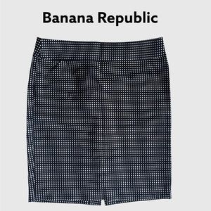 Banana Republic pencil skirt size 12